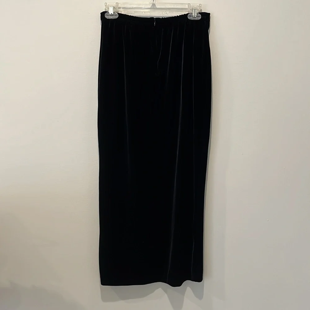 Vintage Velvet Skirt by R&K Evening - Picture 3 of 4